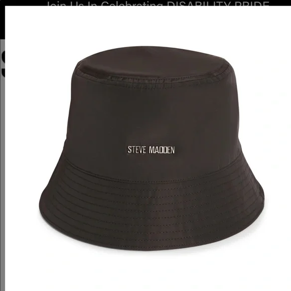 NWT Steve Madden Satin Lined Nylon Bucket Hat Steve Madden Women main image 2